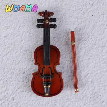 1 Adet ahşap Mini Keman Dollhouse Dekoratif Minyatür müzik enstrümanı El Sanatları DIY Ev Dekorasyon çocuk hediye 6.2 * 2.4 CM