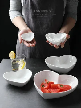 Beyaz Seramik Kalp şeklinde Kase Aperatif meyve salatası kasesi Kahvaltı Mutfak Sofra Ev Pişirme Yemekleri Tatlı Puding Tabağı Yeni