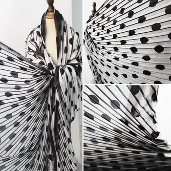 Nokta çizgili siyah beyaz pilili nokta baskılı elbise yarım uzunlukta etek moda sonbahar pilili tasarımcı kumaş