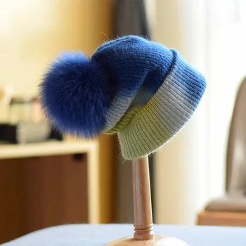 Yeni Şapka Gerçek Tilki Kürk Pom Poms Şapka Kadın Açık Sıcak Skullies Bere Kış Şapka Kadınlar için Tavşan Örme Kalın Kap Noel