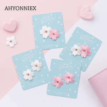 AHYONNIEX Beyaz Kiraz Çiçeği Çiçek Nakış Yamaları Kızlar için Çanta Kot Demir On Yamalar Giysi için Küçük Tutkal Etiket