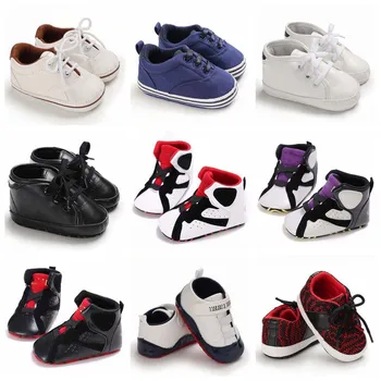 Toddler Ayakkabı Klasik Yenidoğan İlk Yürüteç Bebek Yumuşak Tabanlı Kaymaz Bebek Ayakkabıları Kız Erkek spor ayakkabılar Beşik Bebe Patik