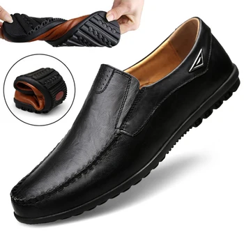 Hakiki Deri Erkek rahat ayakkabılar Lüks Marka 2022 Erkek Loafer'lar Moccasins Nefes Kayma Siyah sürüş ayakkabısı Artı Boyutu 37-47