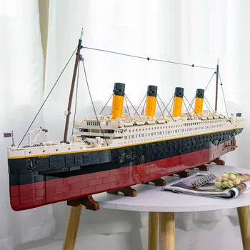 9090 ADET Film Serisi Titanic büyük Cruise Tekne Gemi İle Uyumlu 10294 Yapı Taşı Tuğla Oyuncaklar Noel doğum günü hediyesi
