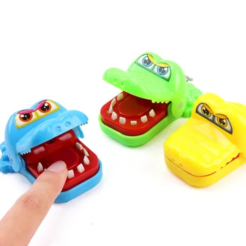 2 Adet Mini Timsah Dişleri Parmak Isırma Oyuncak Çocuklar Yetişkinler Doğum Günü Partisi İyilik Konuk Hediye Pinata Dolgu Komik Parmak Oyunları Mevcut